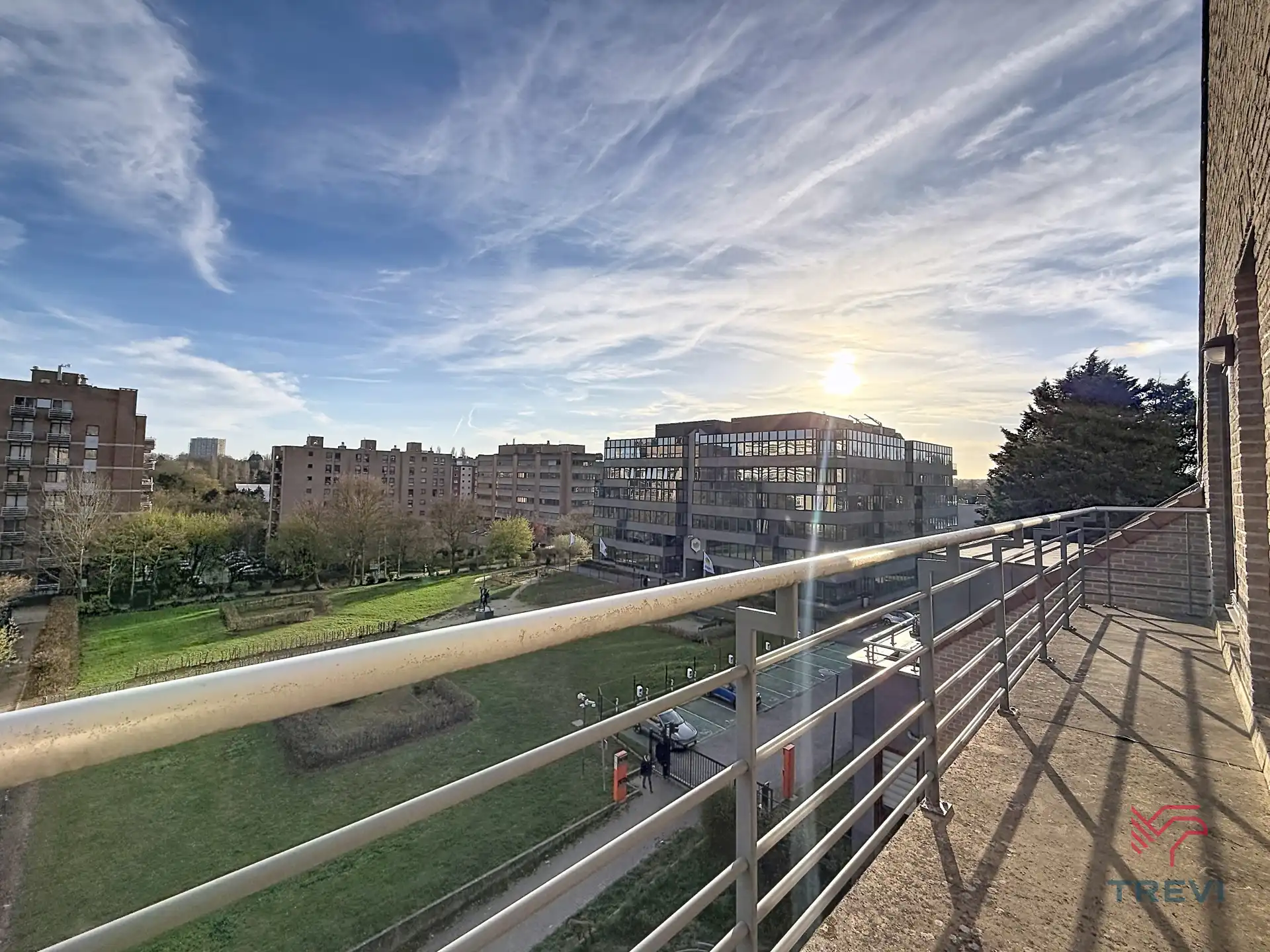 Mooie & lichte duplex 4 kamers, ideaal voor een samenwoning  foto 6