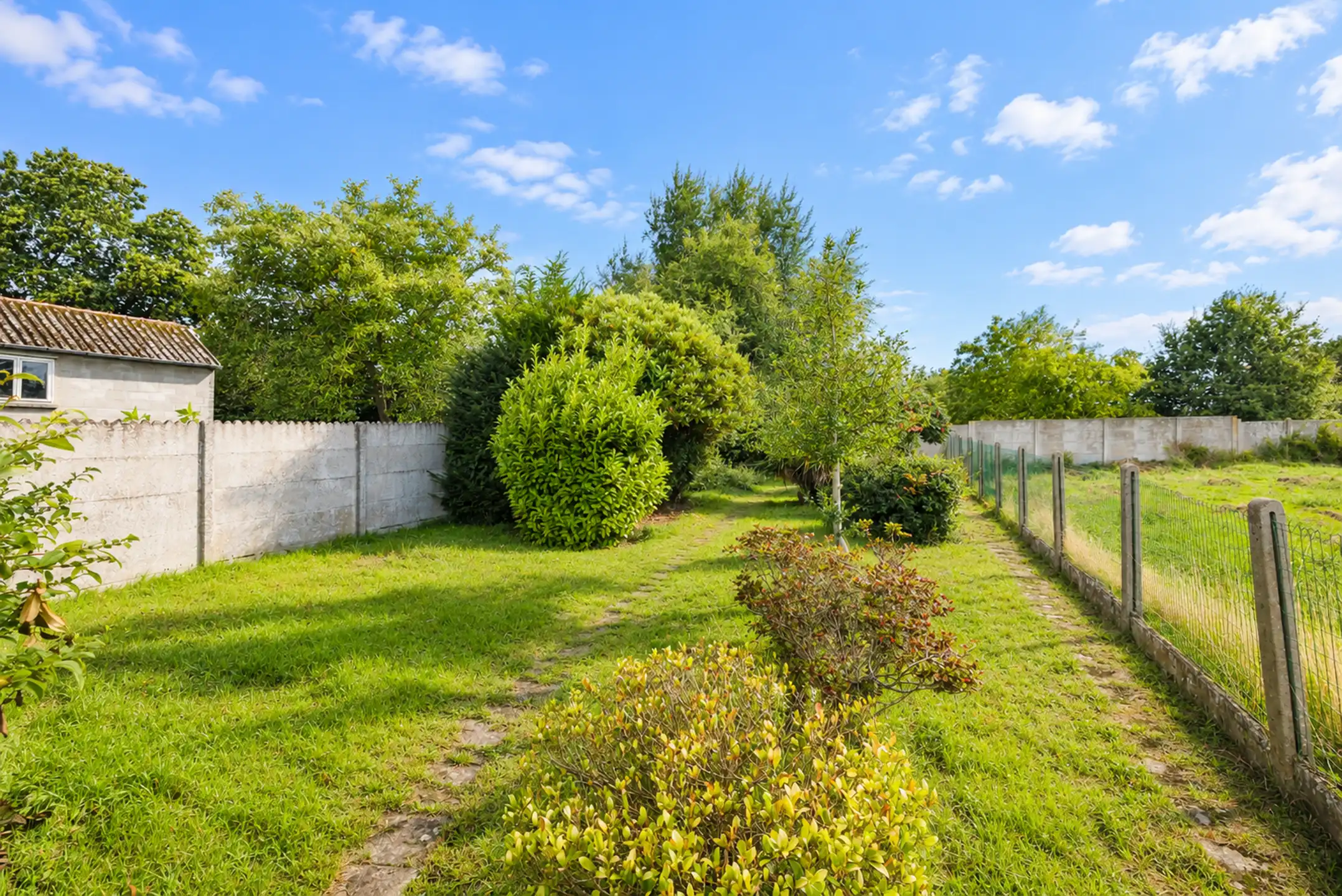 Pittoreske en charmante woning met diepe tuin in Kruishoutem foto 3