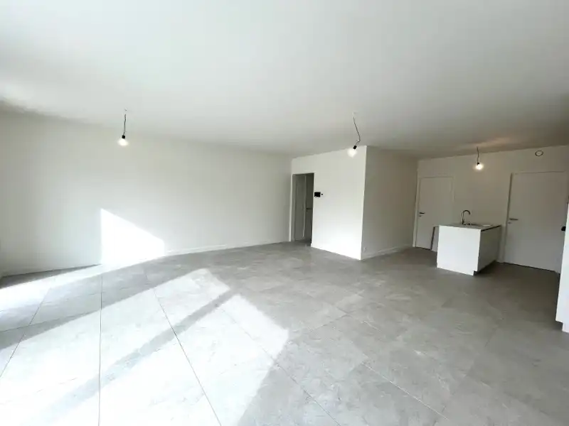 Energiezuinig 2 slpkm appartement met terras, tuin en staanplaats foto 5
