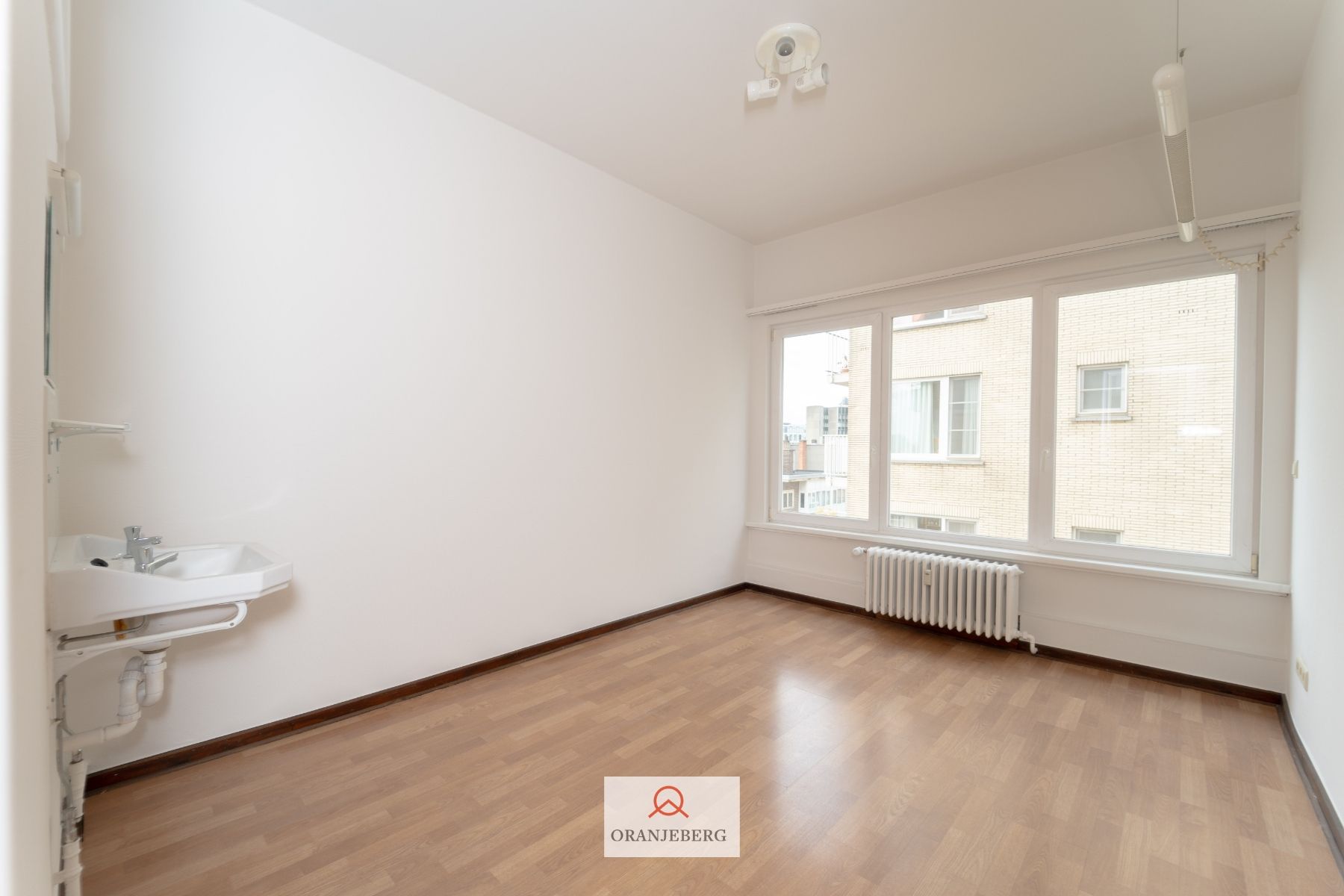 Exclusief en ruim appartement (143  m²)  met zicht op het park foto 27