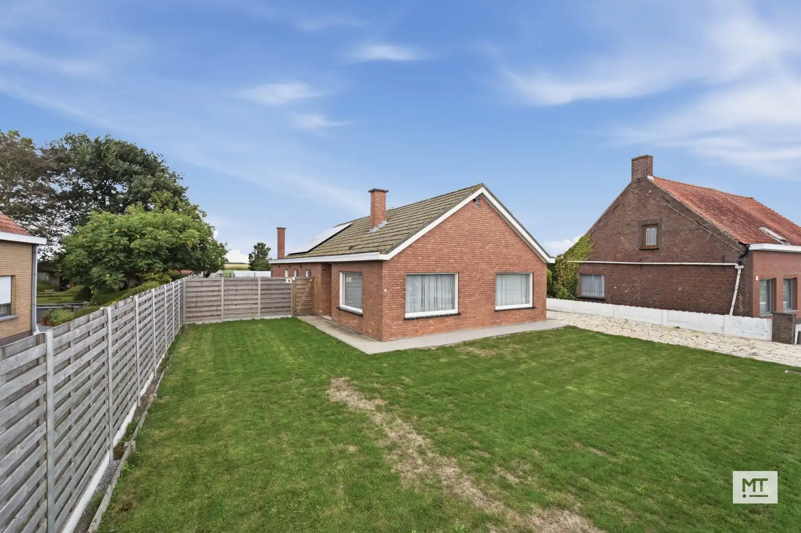 Gerenoveerde alleenstaande woning te koop op de Madonna foto 21