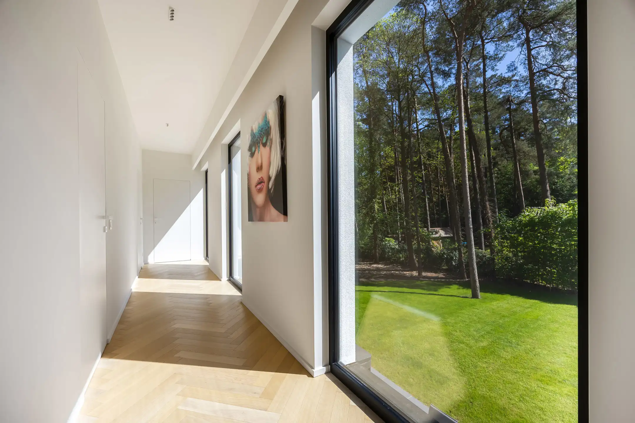 Exclusieve moderne villa waar natuur en perfectie samenkomen foto 39