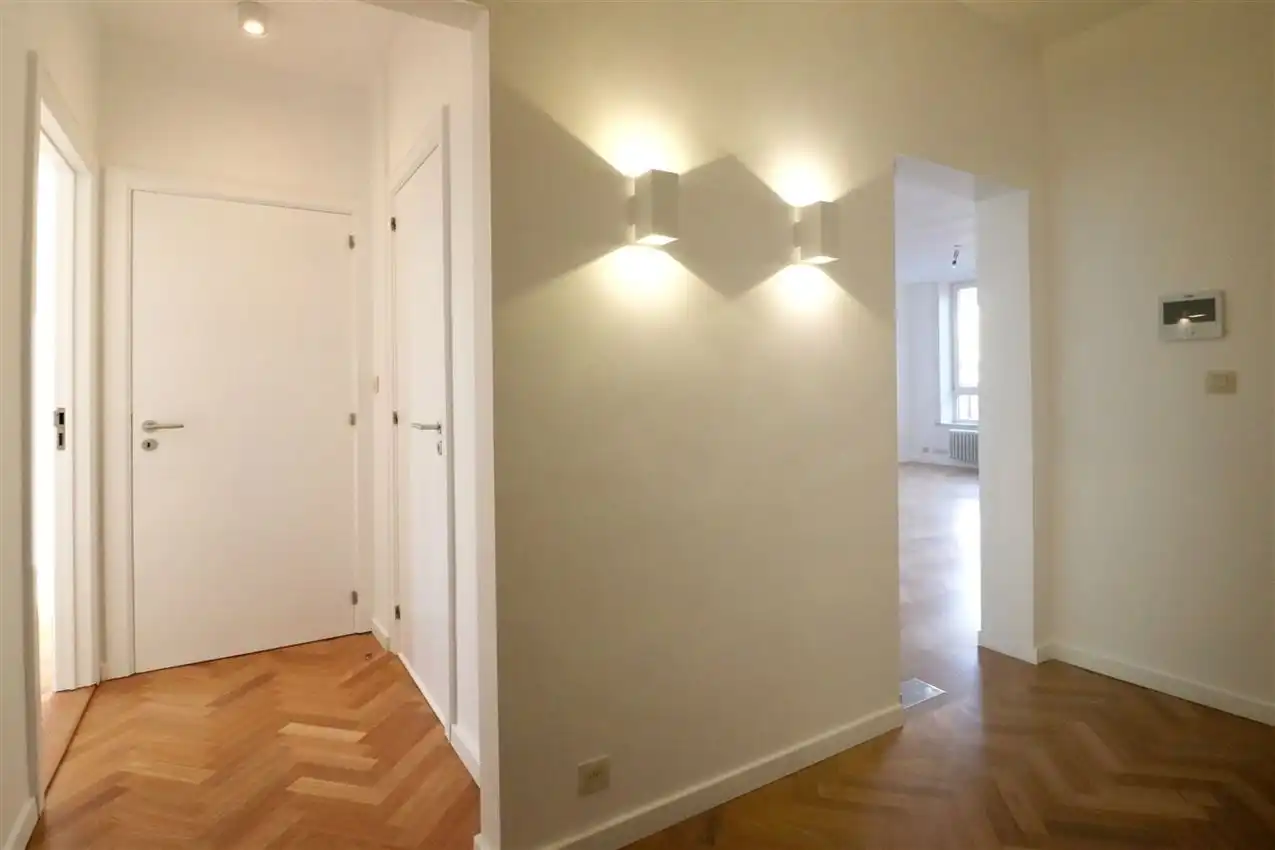 Stijlvol en instapklaar wonen met zicht op warandepark foto 8