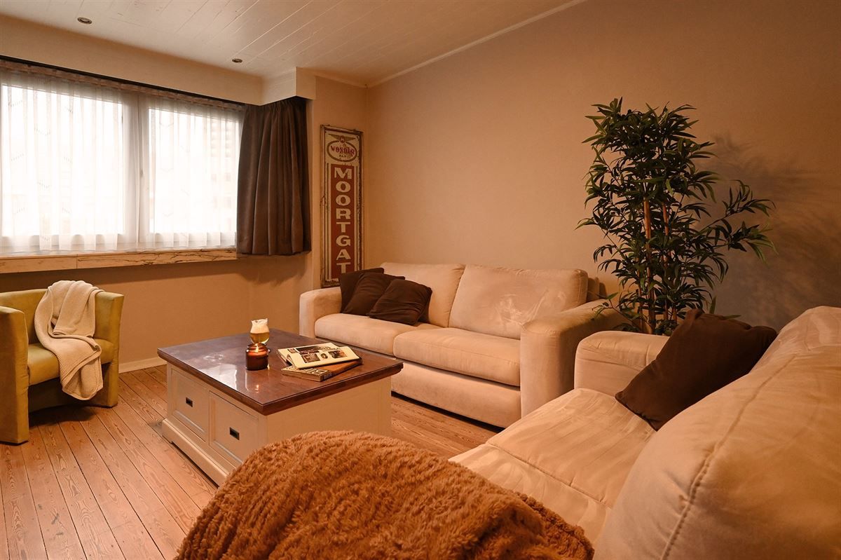 Ruime woning met veel mogelijkheden foto 11