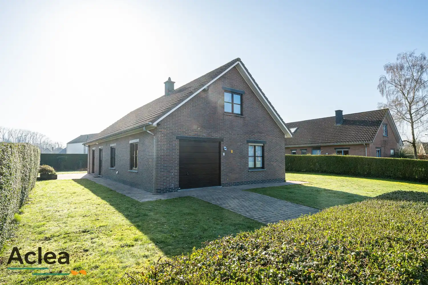 Vrijstaande woning op een zeer goede locatie in Vinderhoute. foto 33