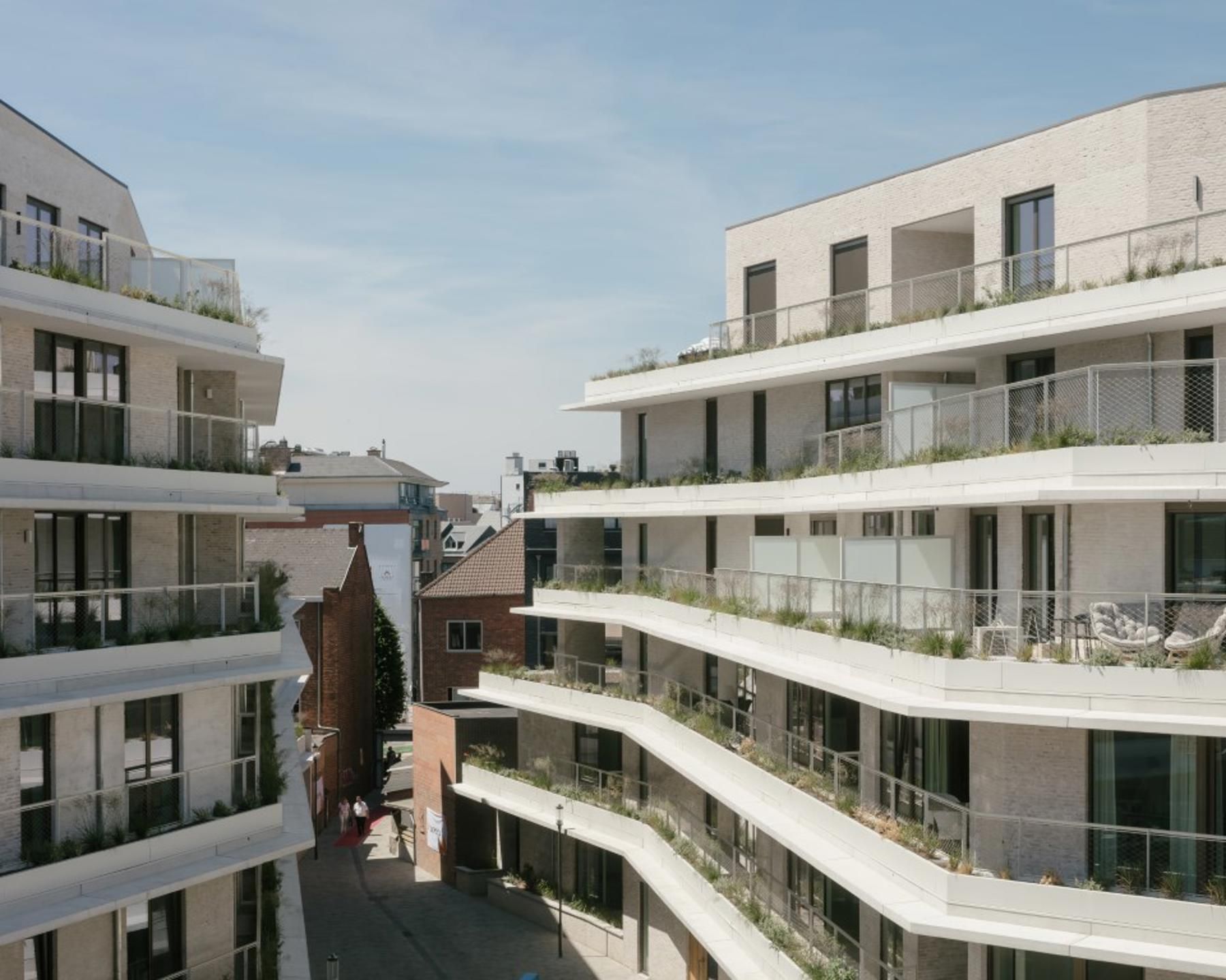 INSTAPKLAAR BEN-APPARTEMENT 100m², MET 2 SLAAPKAMERS foto 13