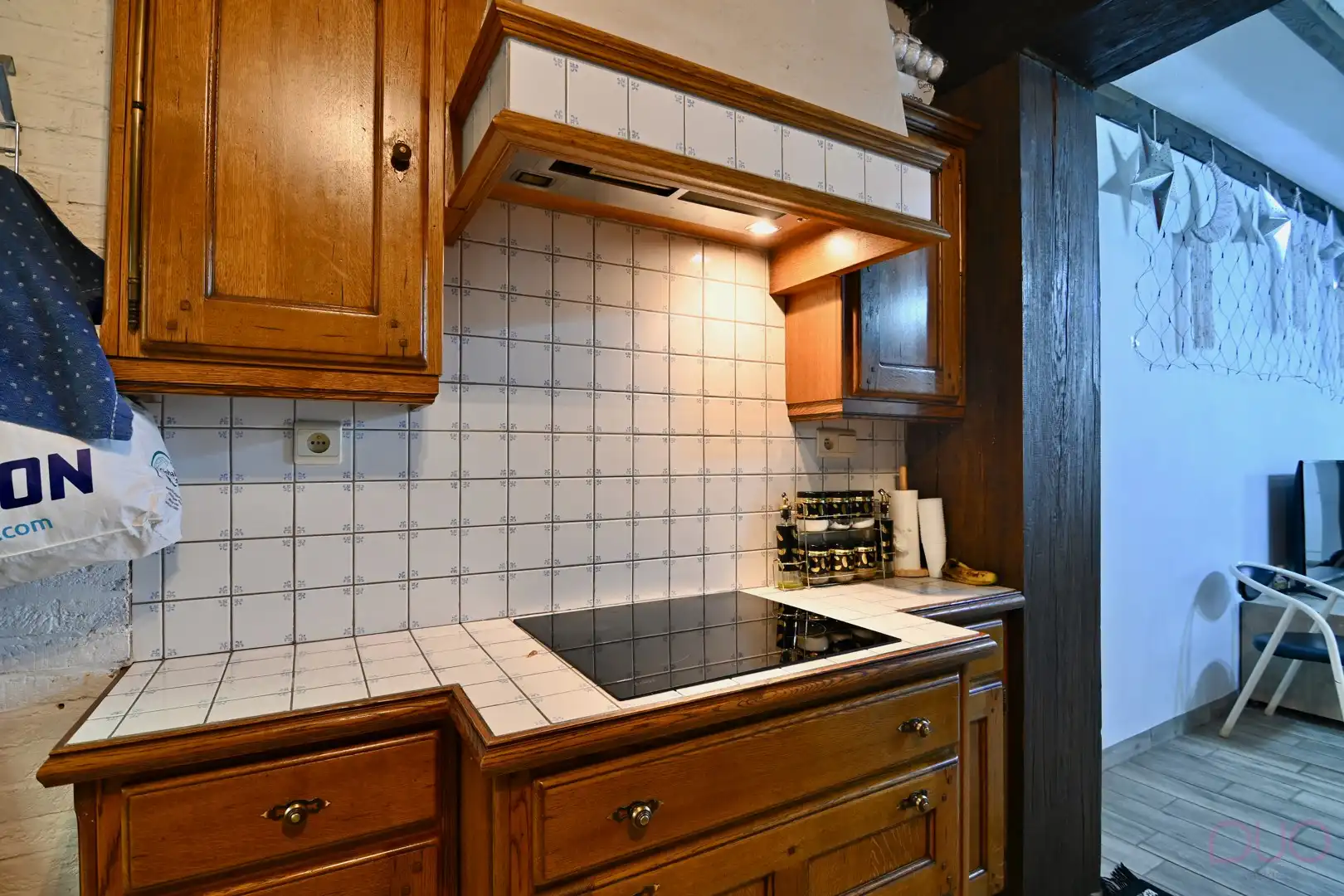 Licht op te frissen woning in hartje Sint-Truiden met 3 slaapkamers en 12x zonnepanelen foto 7