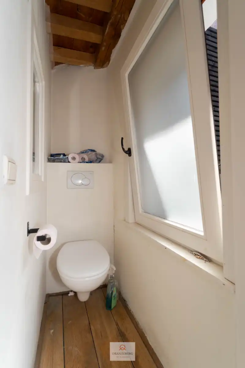 Charmant duplex appartement met ruim terras op toplocatie in het centrum foto 25