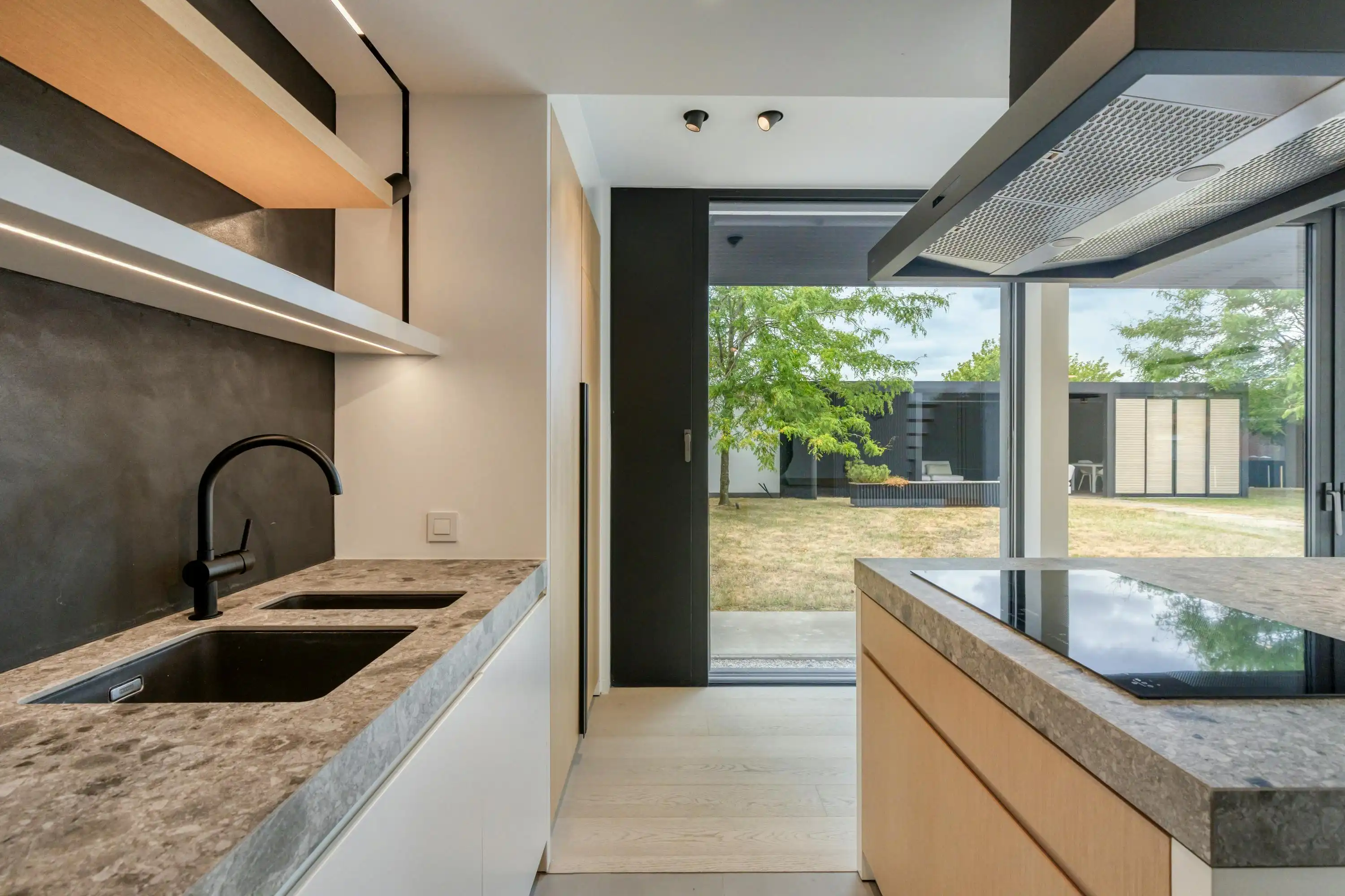 Moderne villa te koop in Waregem foto 6