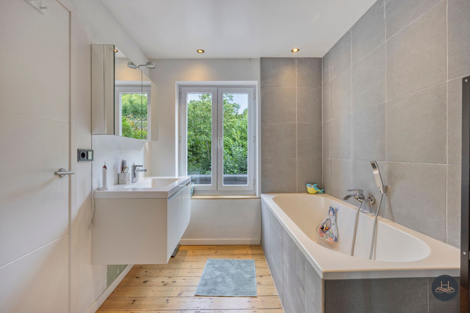 Charmante halfopen woning met karakter en grote tuin  foto 31