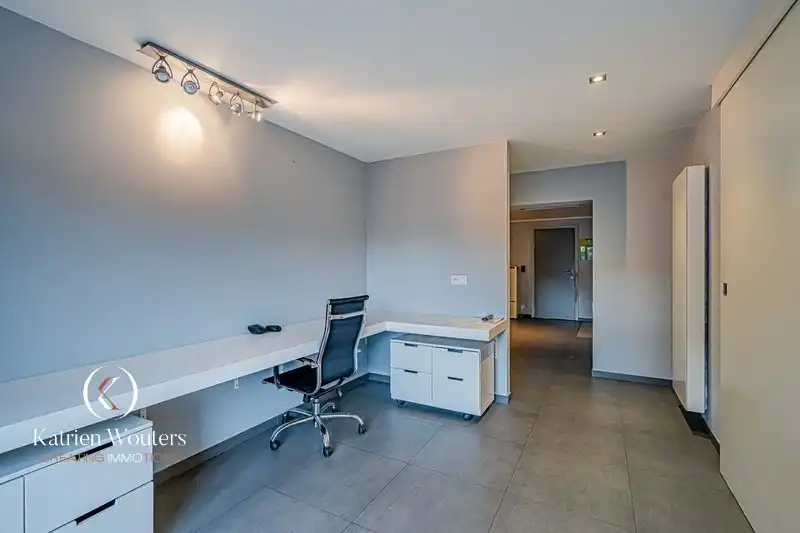 Woning met handelsruimte én enorm veel potentieel foto 14