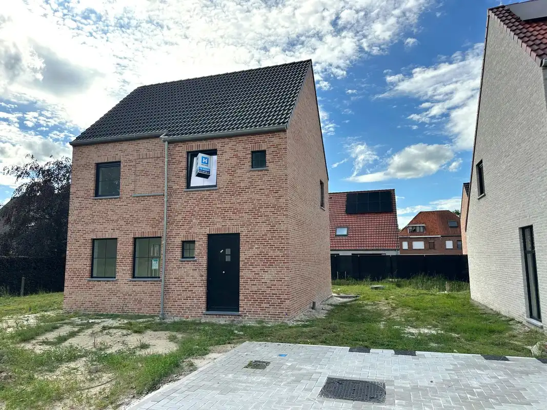 Landelijke alleenstaande woning gelegen in Waardamme foto 3