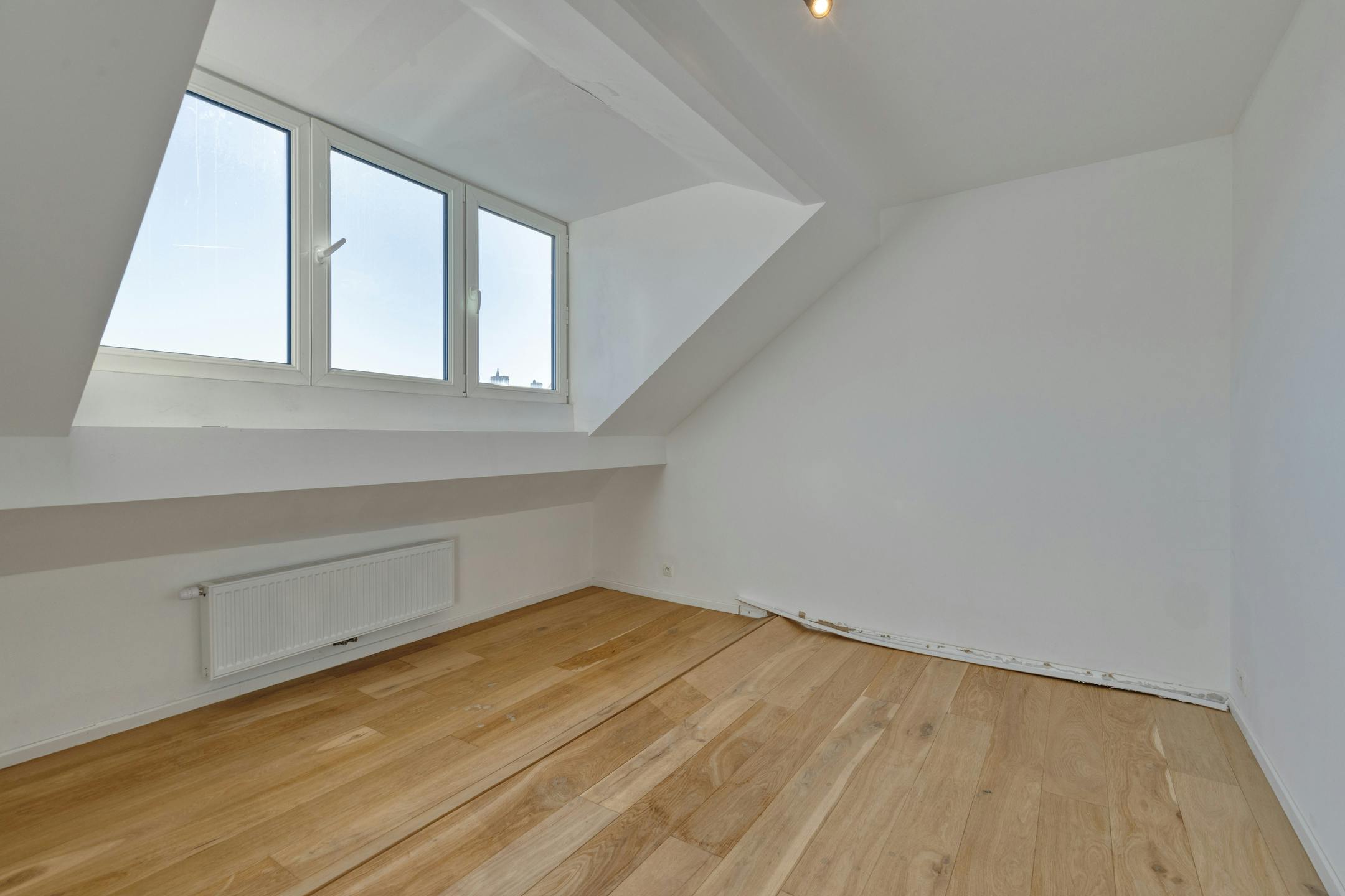 Te vernieuwen huis te koop in Kristus Koning te Brugge foto 12