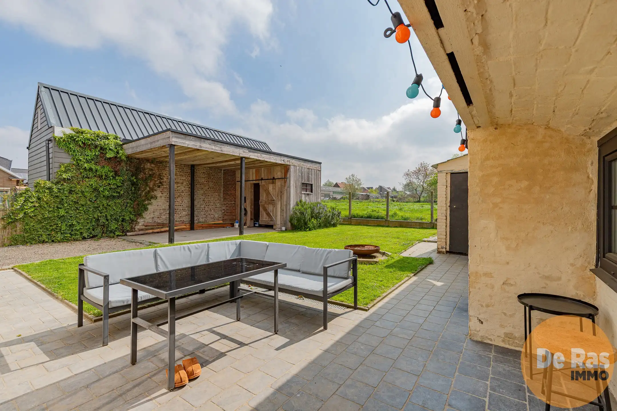 BURST-Mooi gerenoveerde hoeve op rustige locatie met carport foto 26