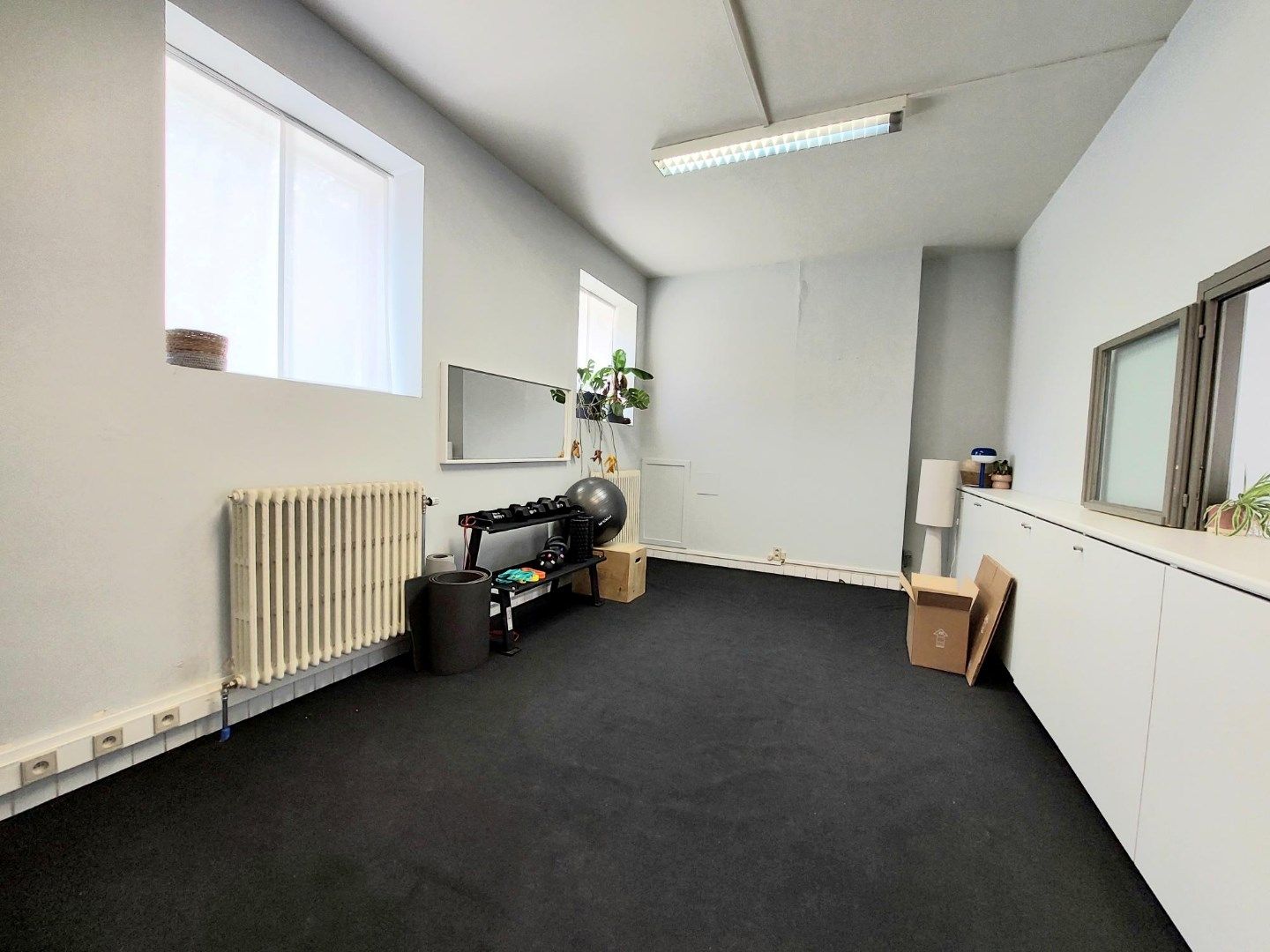 Kantoor - winkel - showroom - praktijk met' woonst foto 7