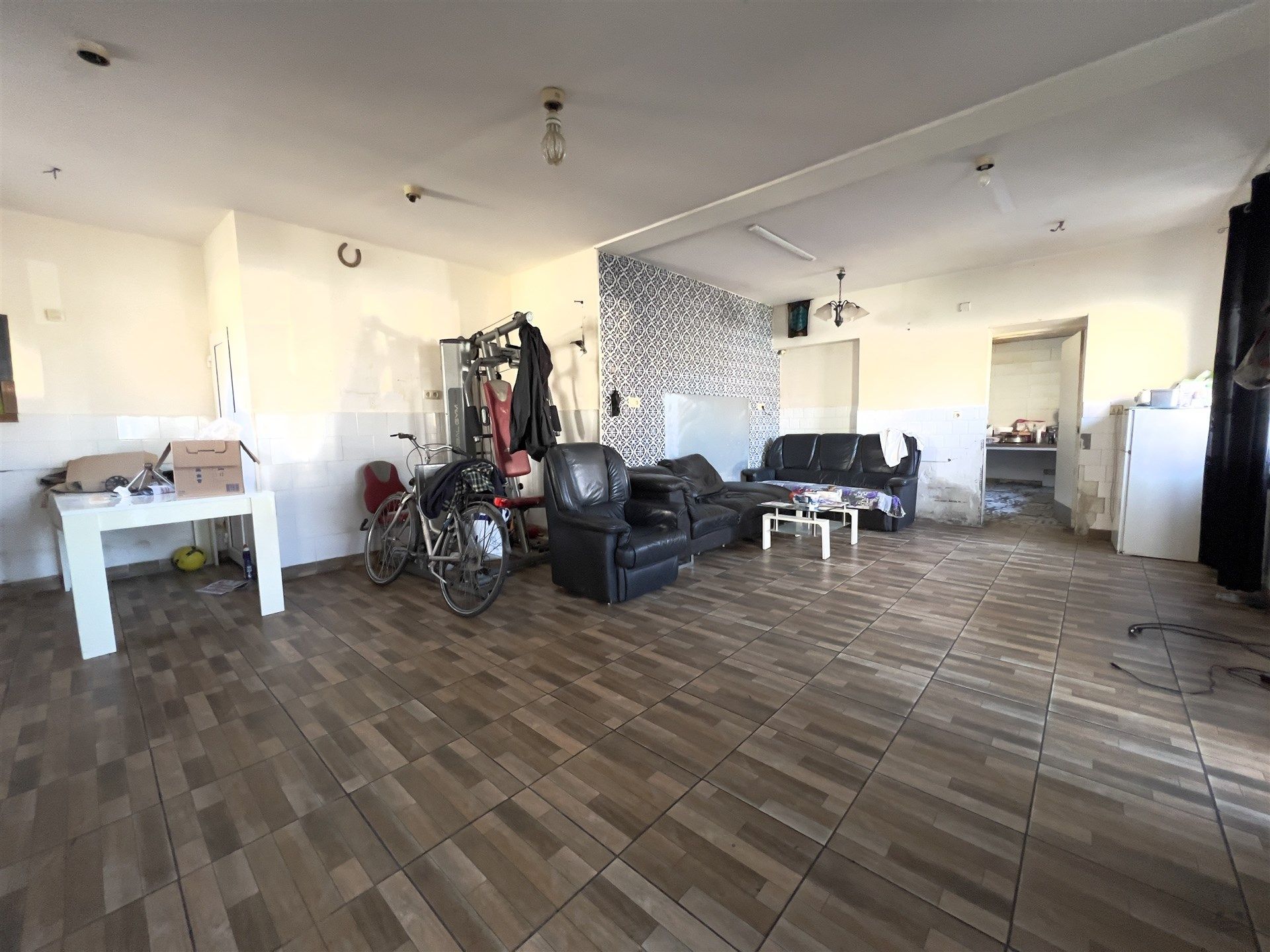 Ruim 6-slaapkamer woning  in hartje Oostende foto 4