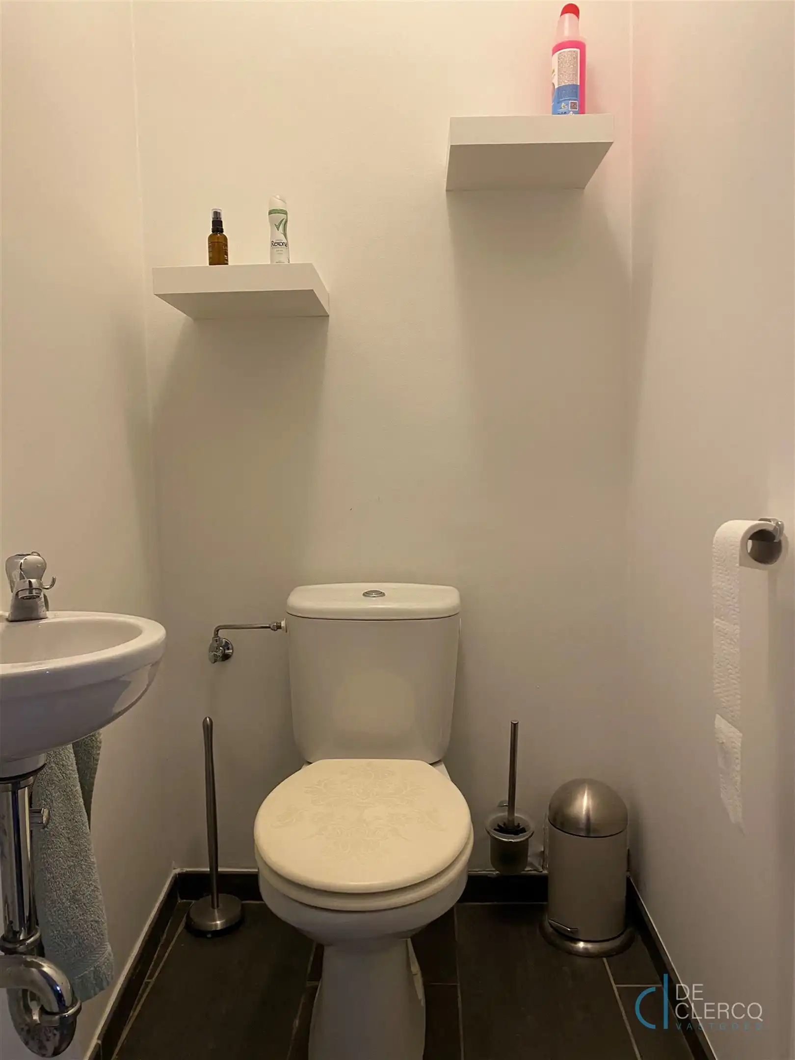 Instapklaar handelspand te huur centrum Lochristi, snel vrij foto 10