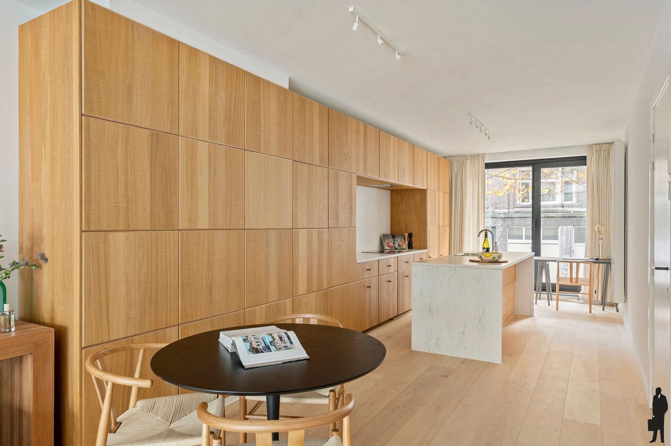 Duplex gelijkvloers appartement met zuid-west tuin op toplocatie – Antwerpen Zuid foto 2