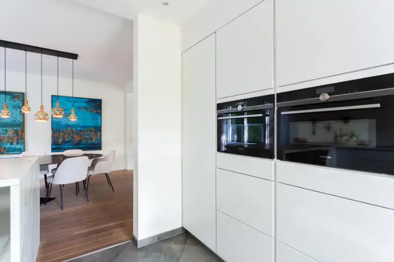 Luxueuze villa, toplocatie,Z-tuin, zwembad, veel privacy!!! foto 10