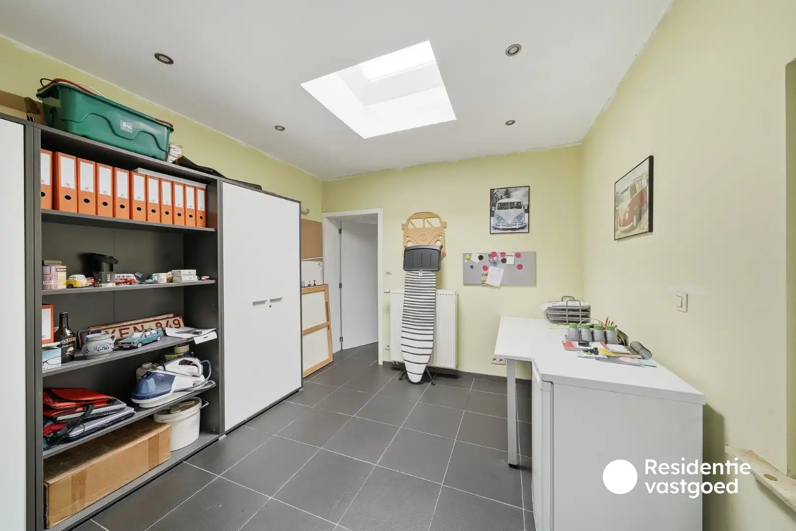Ruime woning met 6 slaapkamers, garage, tuin en EPC B in Oostende foto 10