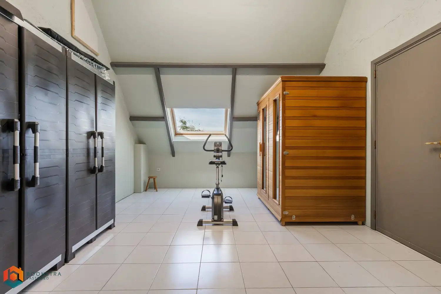 Hoeve op een ruim perceel van 5307 m² in prachtige groene omgeving foto 22