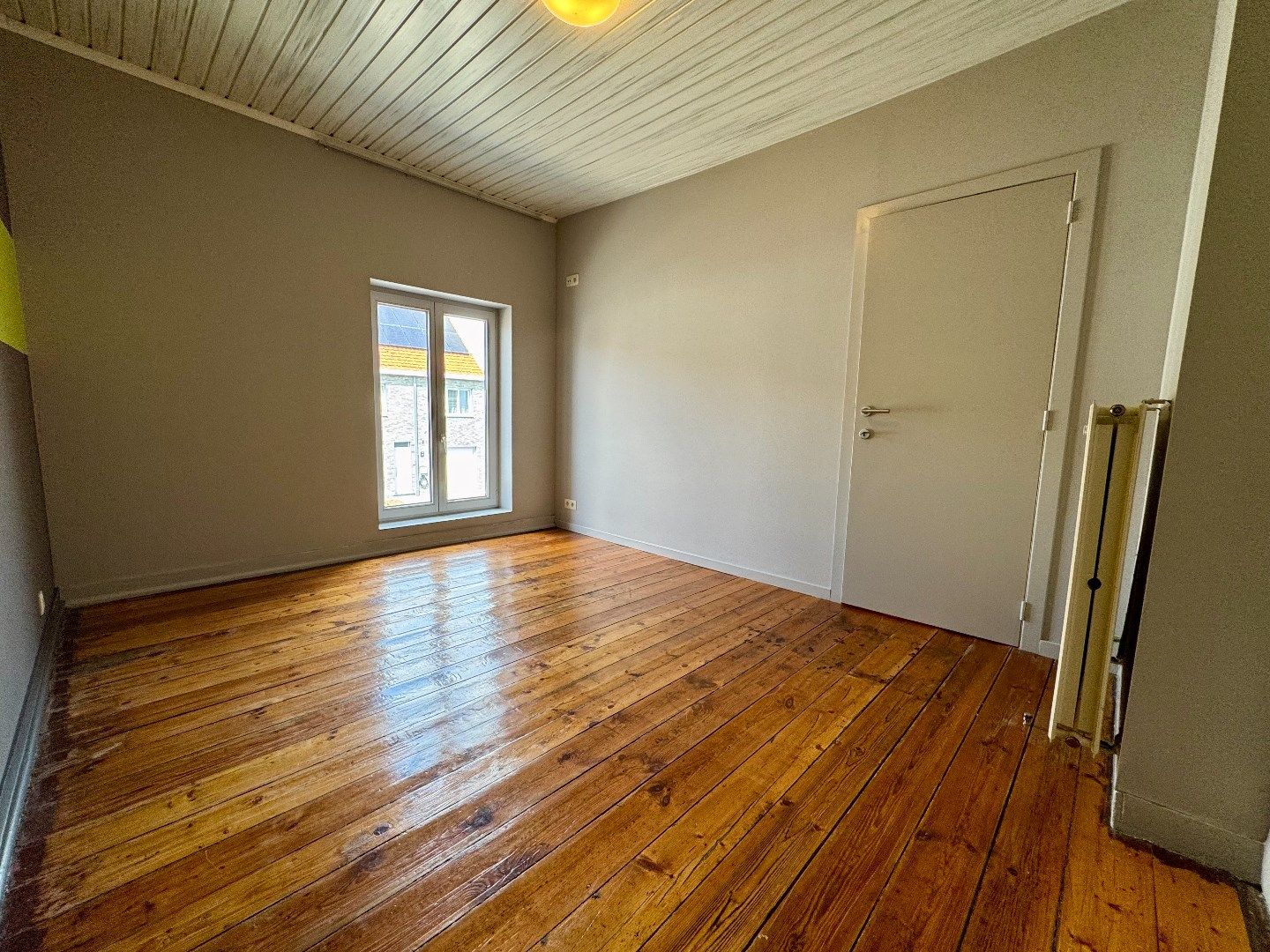 INSTAPKLARE WONING MET 3 SLPKS, TUIN EN OPRIT foto 11