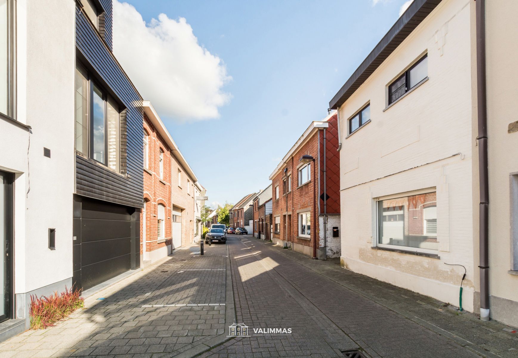 Centrum: verzorgde & rustig gelegen rijwoning met mooie tuin foto 3