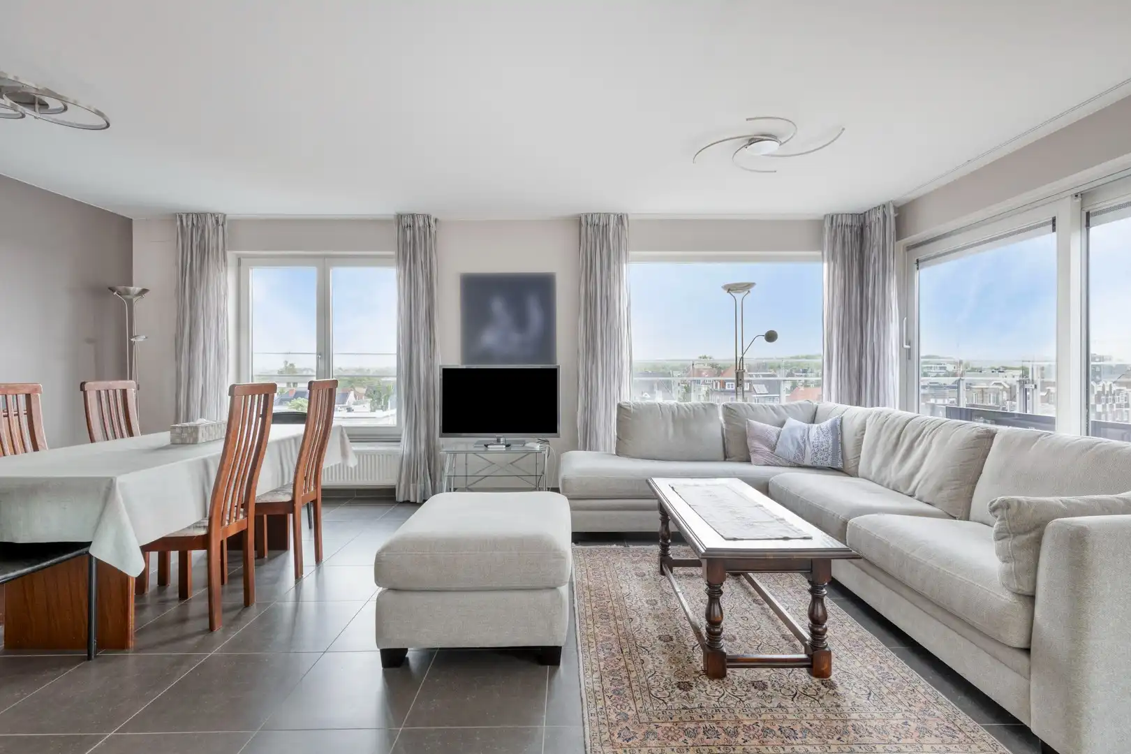 Zongericht Penthouse met zeer ruim terras foto 3