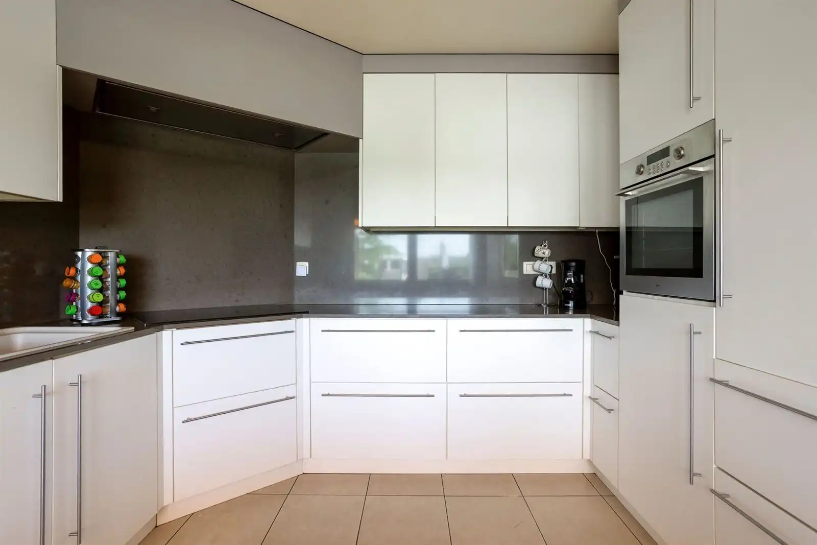Rustig gelegen woning te koop foto 10