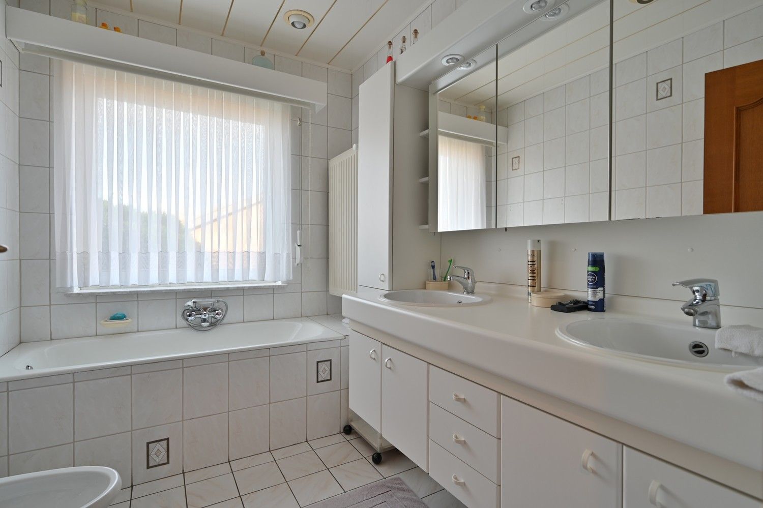 Charmante split-level bungalow met tuinkamer en uitstekende energieprestatie (label B) foto 22