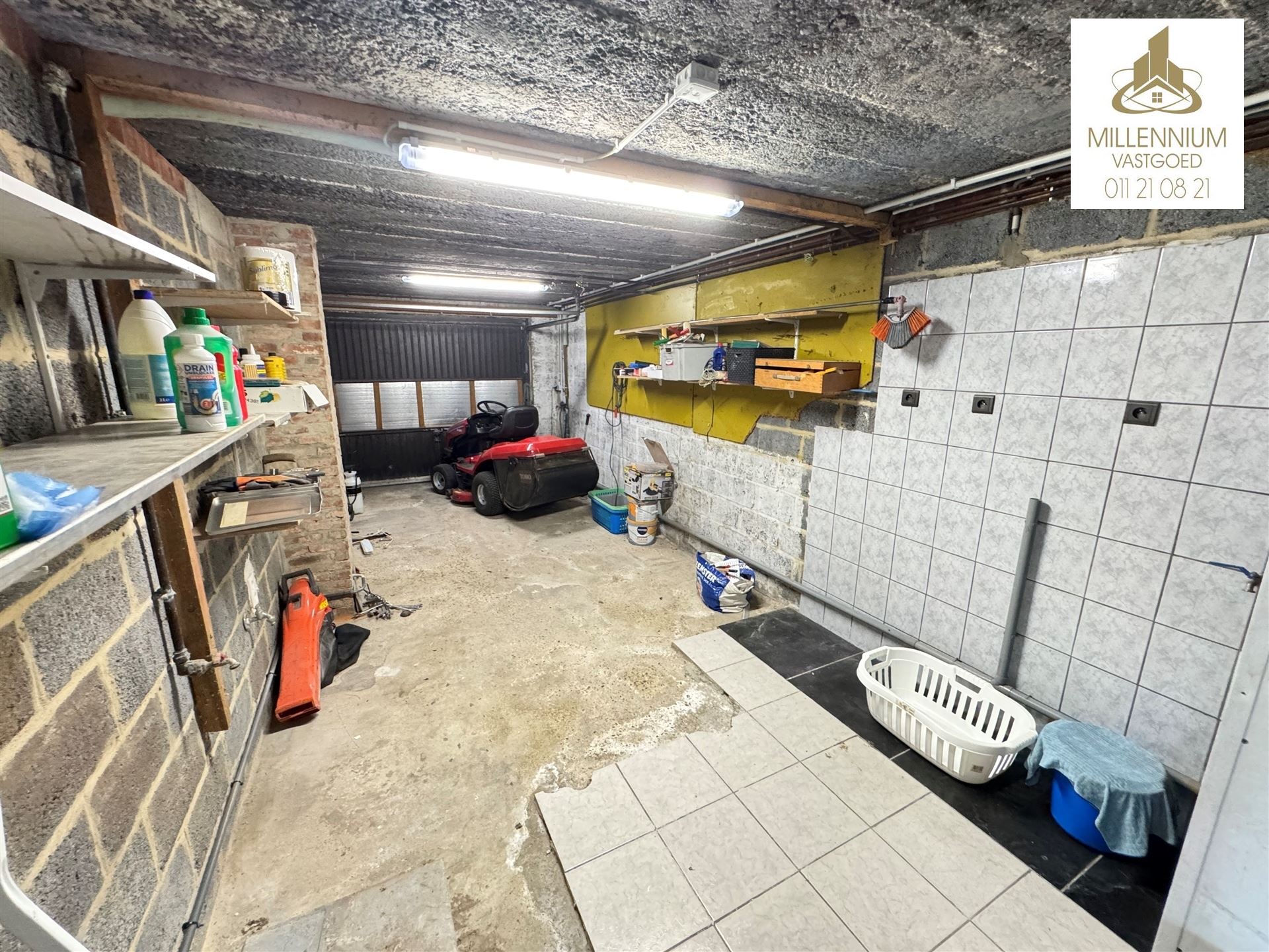 Ruime 4-Slaapkamerwoning en 2 Badkamers in Diepenbeek foto 38