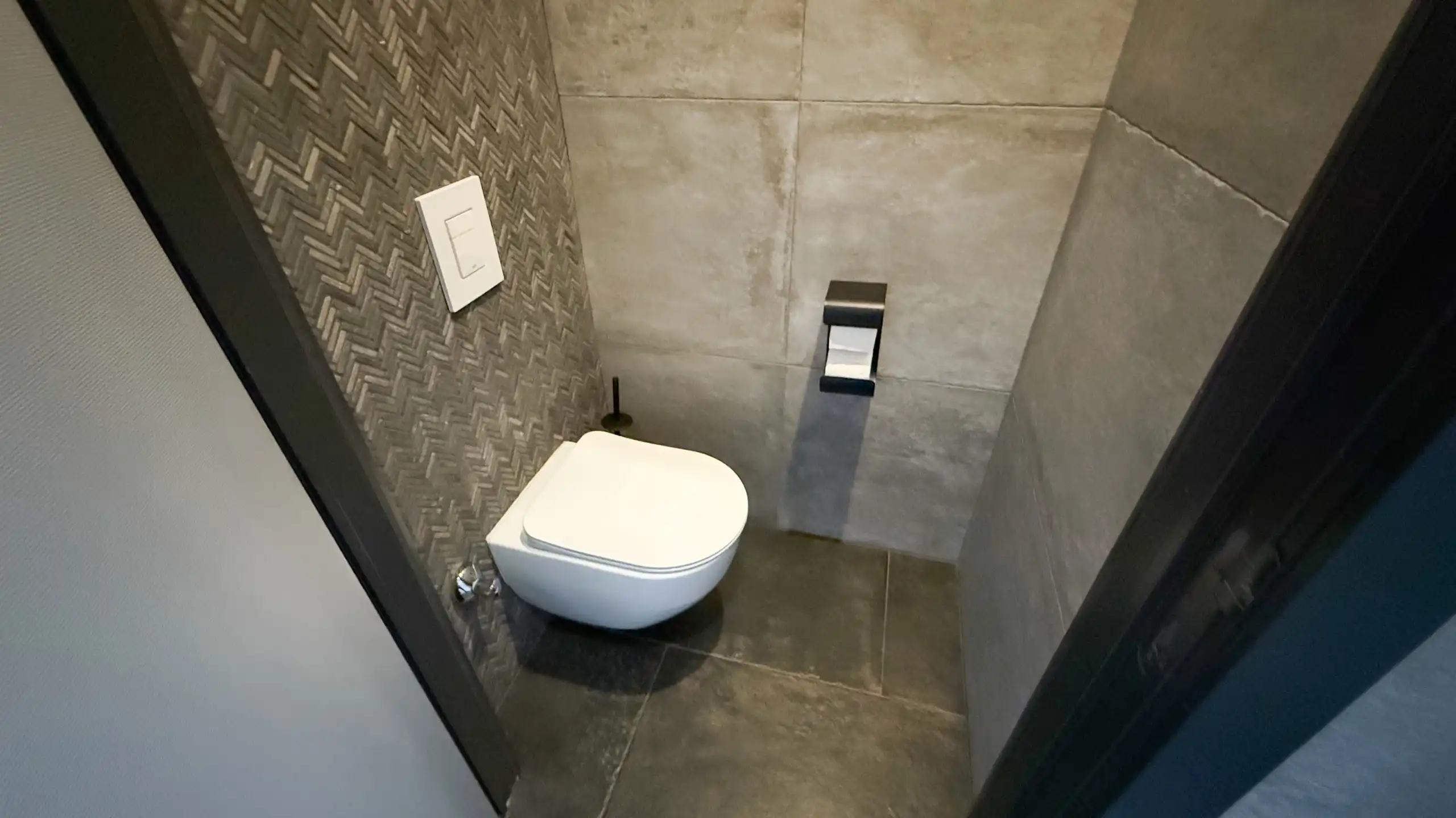 Prachtig handelspand met woonst op toplocatie (40are grond)! foto 21