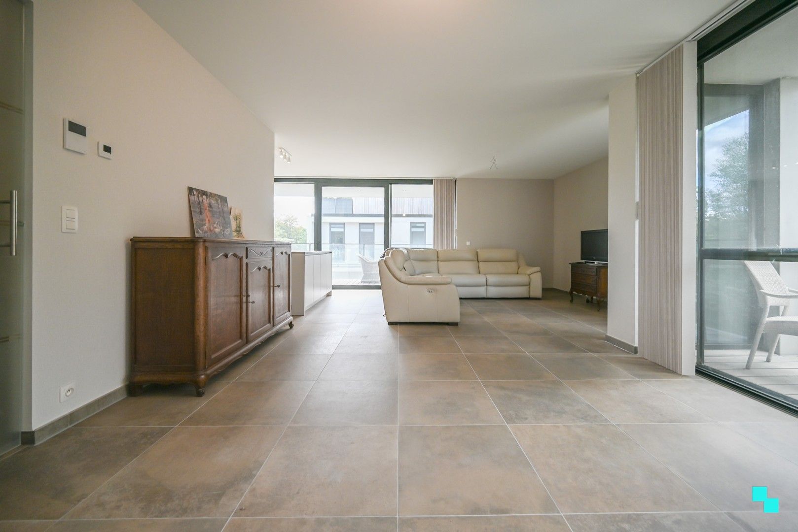 Bijna energieneutraal (E-peil: 8) instapklaar appartement te Bosmolens foto 4