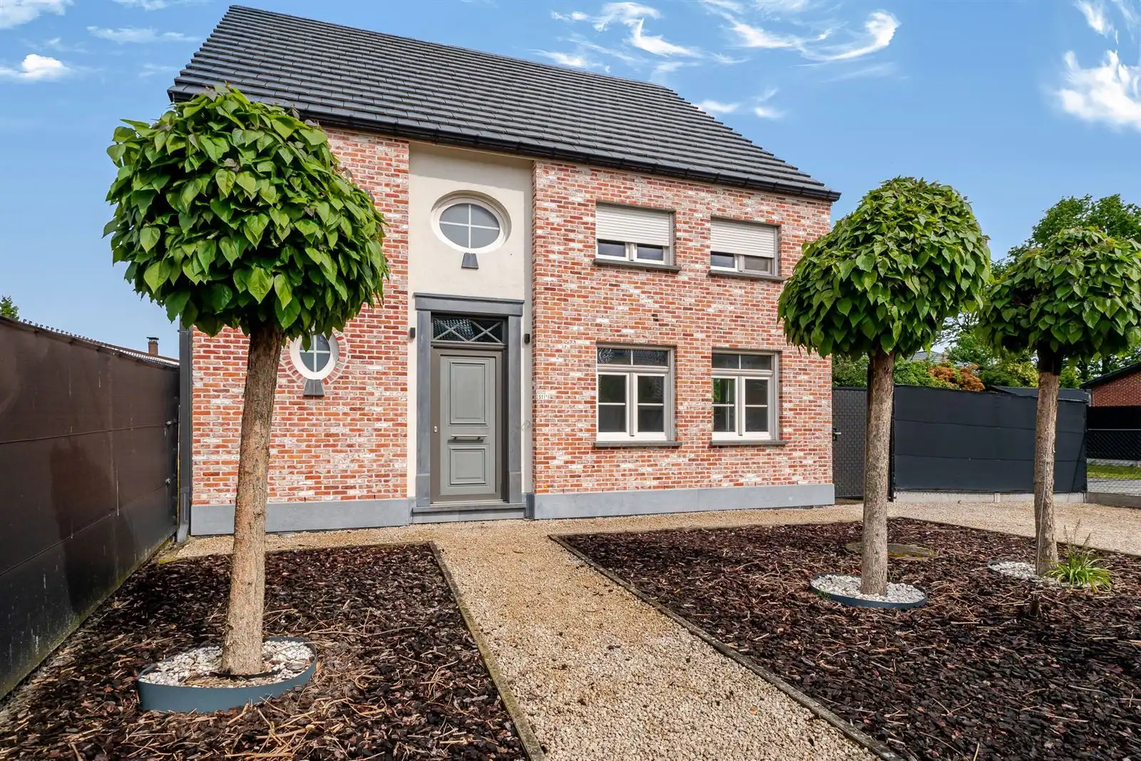 Huis foto {{pictureIndex}}