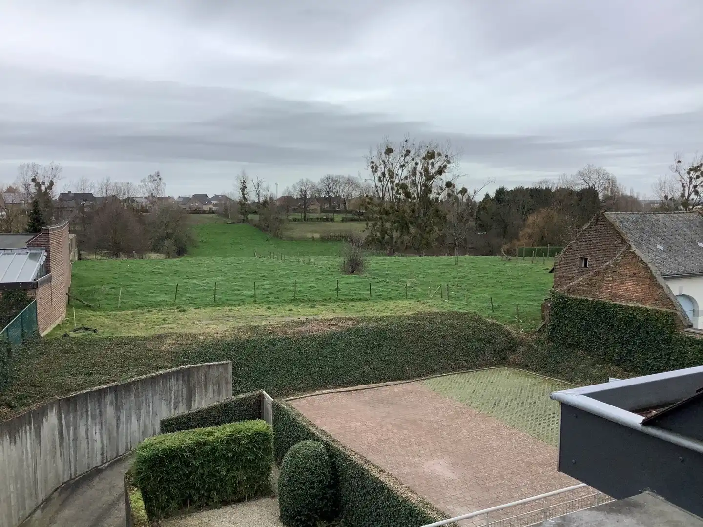 Duplex-appartement met 1 slaapkamer, terras aan voor-en achterkant apt.+ zeer mooi uitzicht foto 16