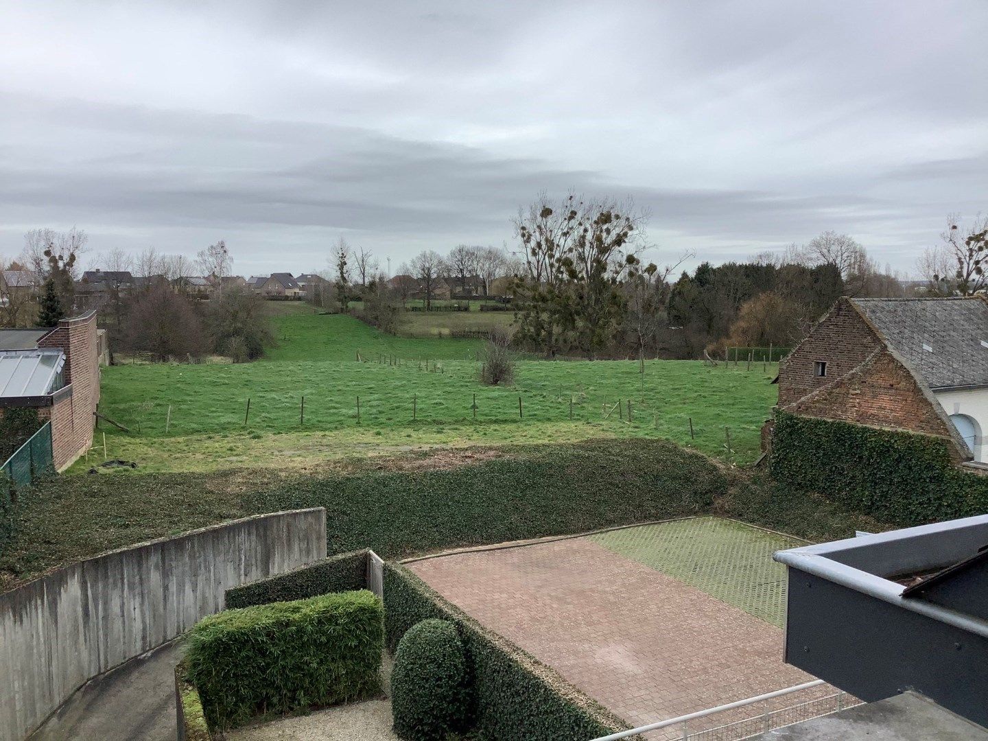 Duplex-appartement met 1 slaapkamer, terras aan voor-en achterkant apt.+ zeer mooi uitzicht foto 16