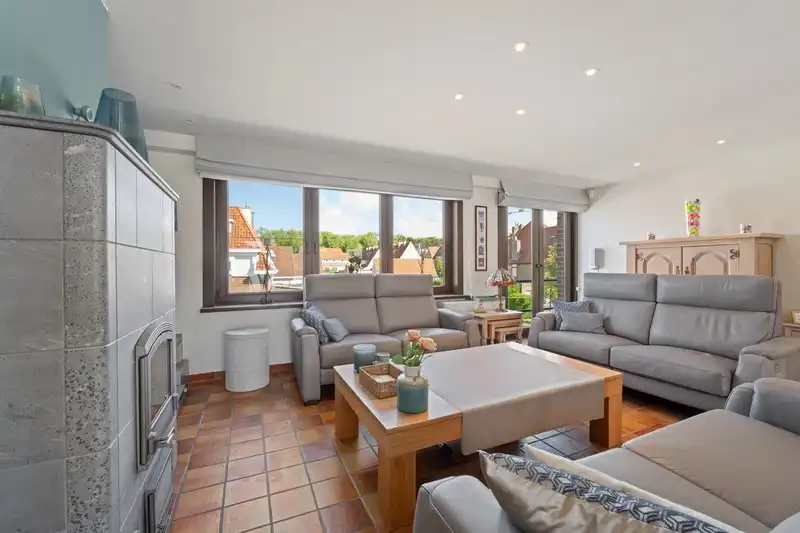 Verzorgde halfopen bebouwing met vele mogelijkheden te De Haan. foto 8