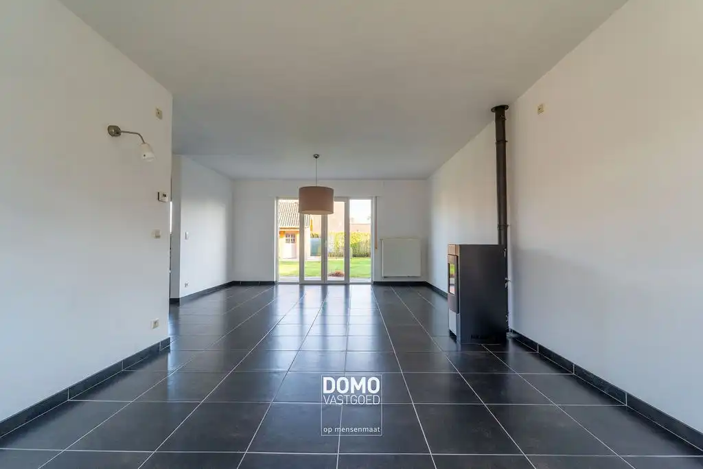 Wonen in alle rust: instapklare open bebouwing met ruime zonnige tuin te Stokrooie foto 5