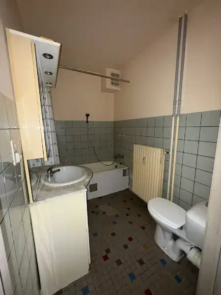 Gelijkvloers appartement met 2 slaapkamers en garage foto 10