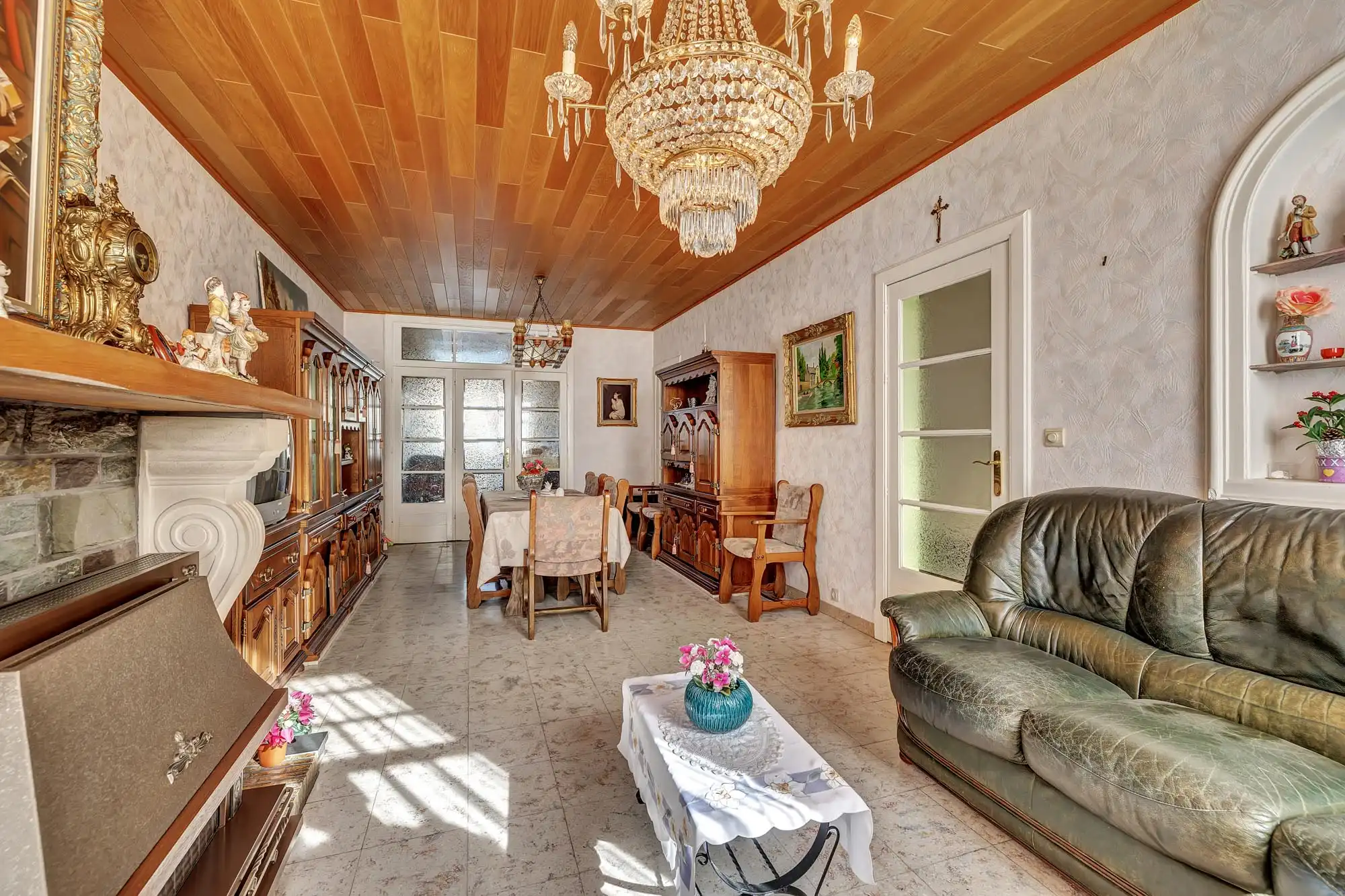 Karaktervolle woning met 4 slpks te renoveren in Hofstade foto 5
