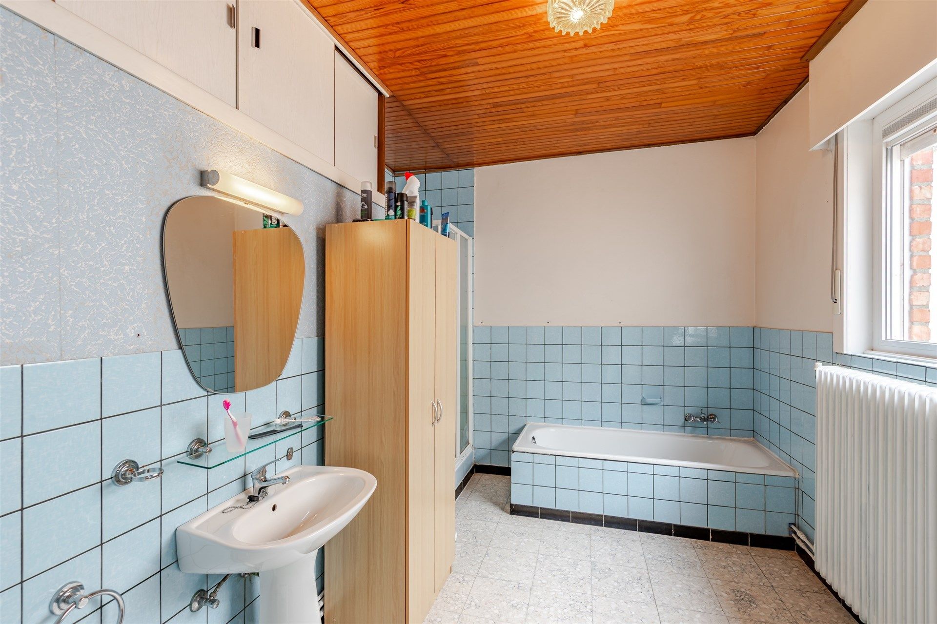 Op te frissen woning met 4 slks en tuin foto 9