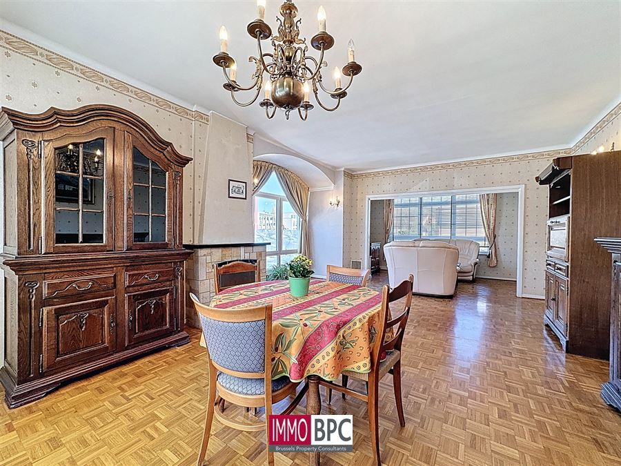 Ruime en charmante woning met zonnige tuin  foto 17