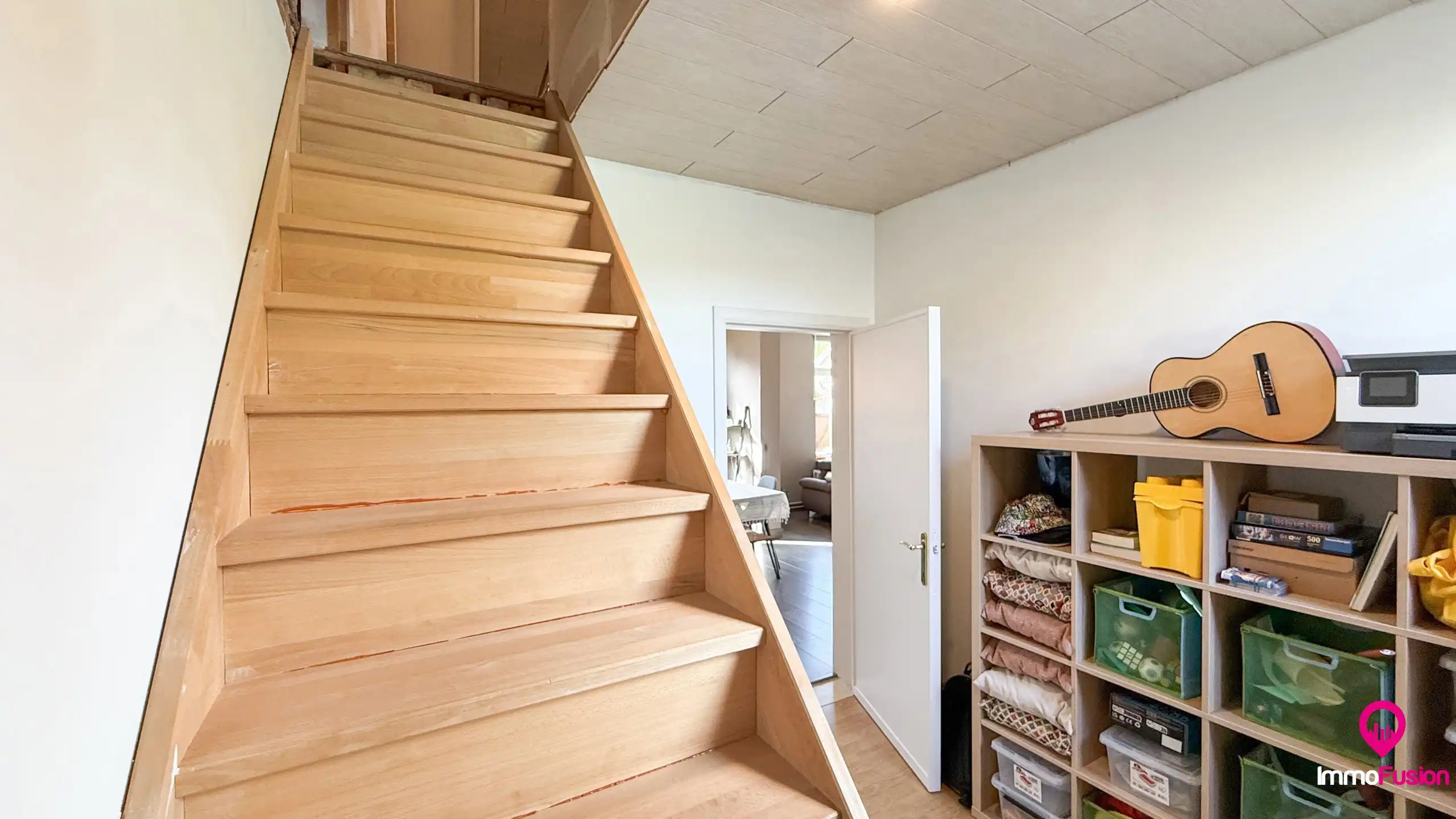 Charmante woning met 5 slaapkamers op een ruim perceel! foto 29