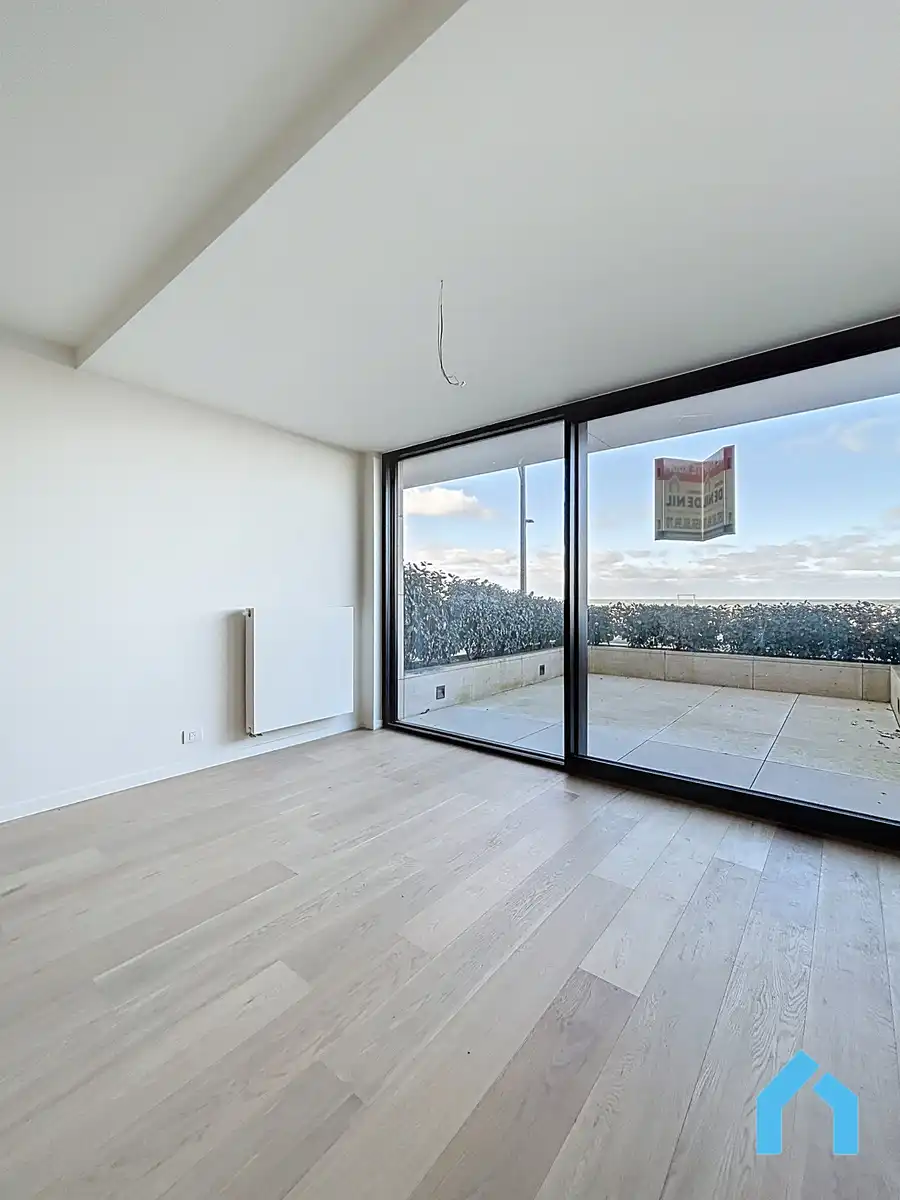 Droomappartement aan zee met frontaal zeezicht en gezellig terras! foto 2