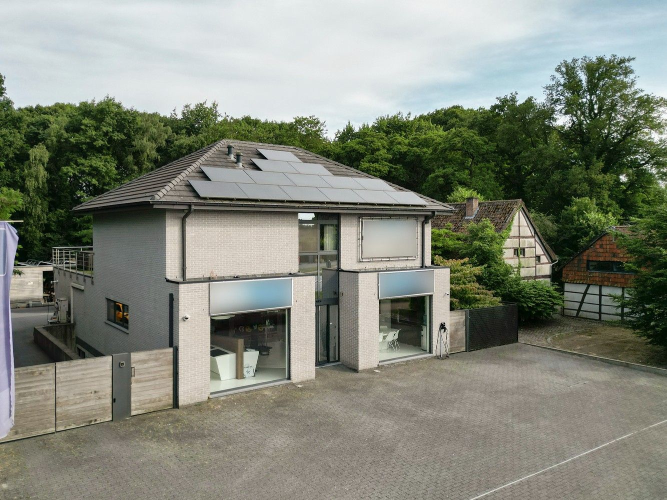 Retailpand met woonst foto 3