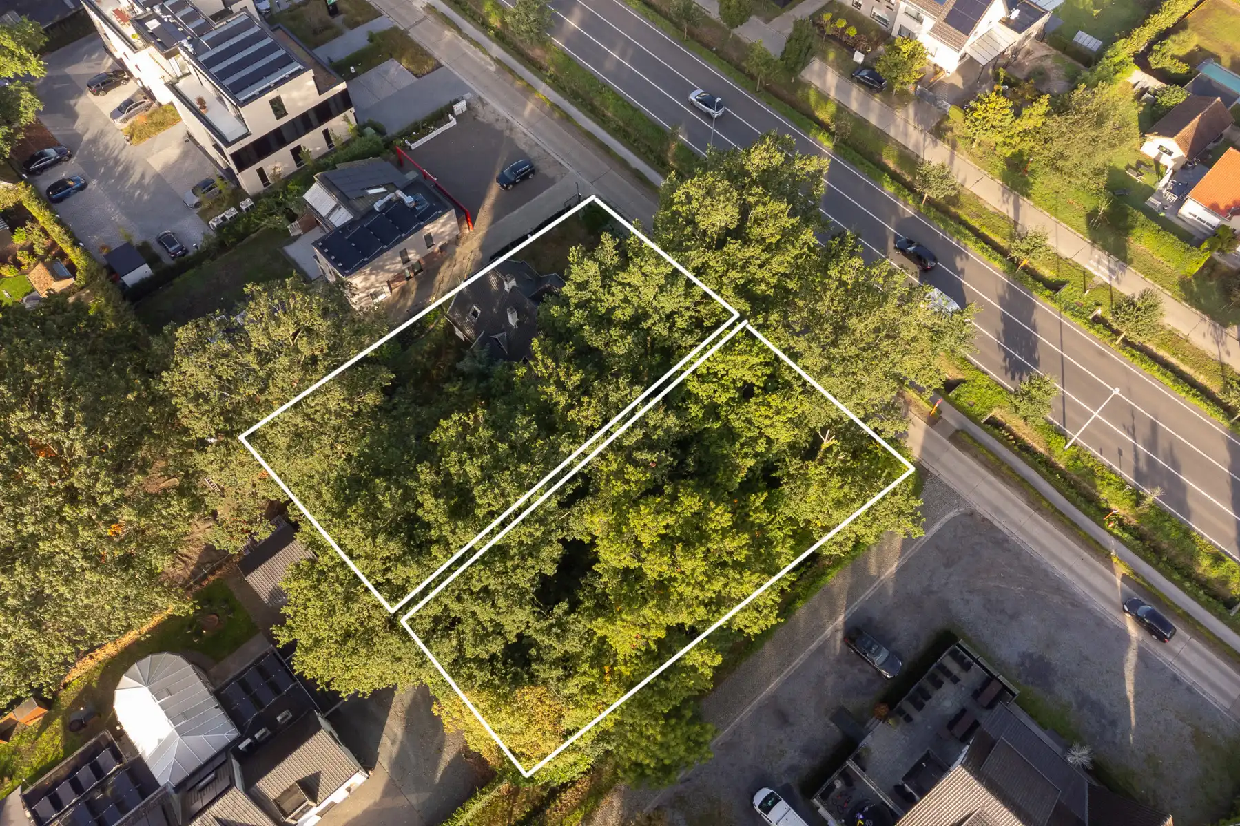 Goed gelegen projectgrond voor o.a. kantoren op 1760 m² foto 6