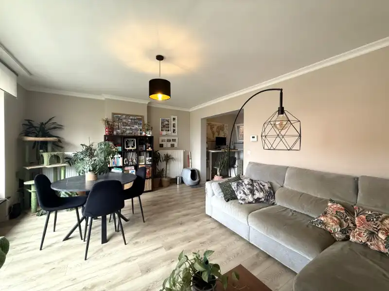 Lichtrijk appartement met terras tussen Dampoort en Sint-Jacobs foto 3