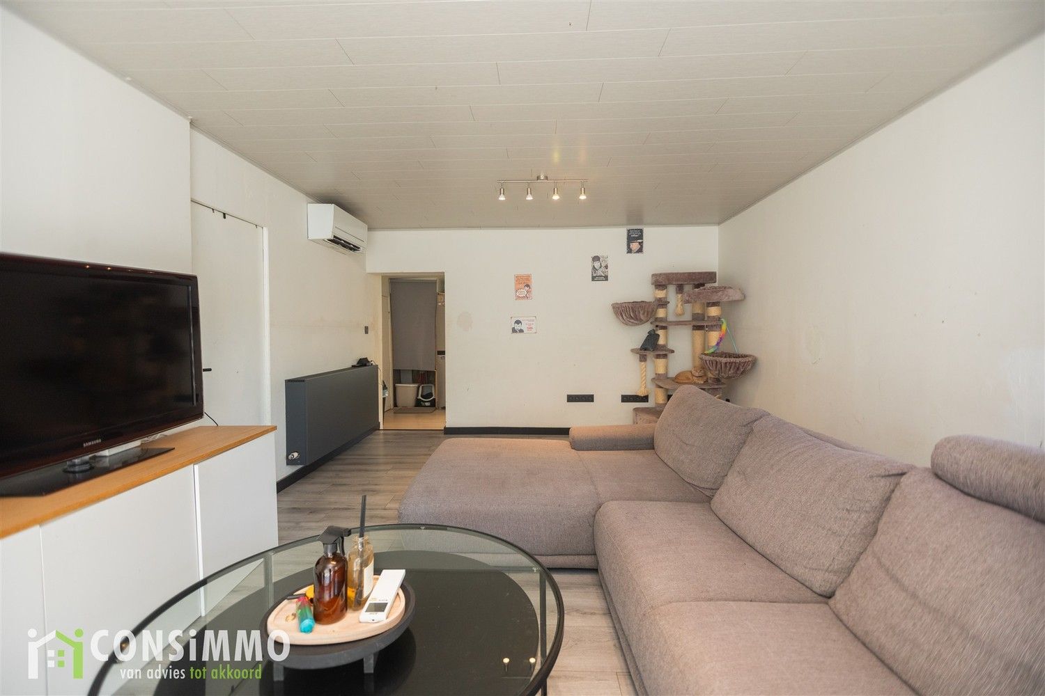 Gelijkvloerse woning met veel potentieel - vergunde nieuwbouwmogelijkheid in Genk foto 6