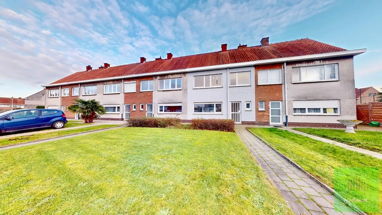 Te koop in Menen: Instapklare, gerenoveerde gezinswoning met tuin foto 12