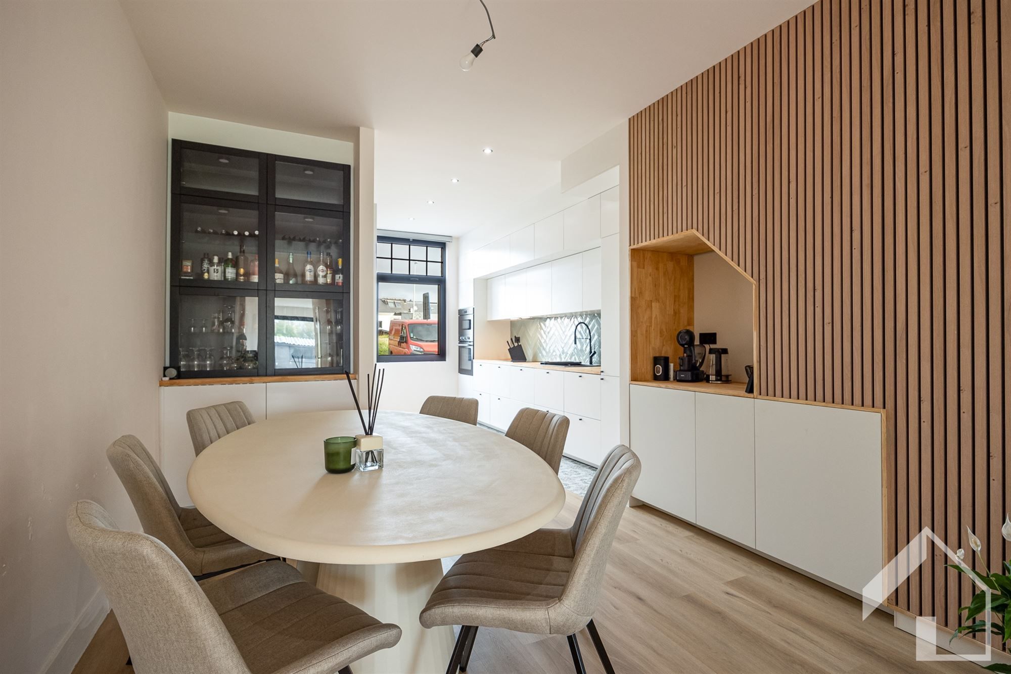 Prachtig gerenoveerde rijwoning! foto 6